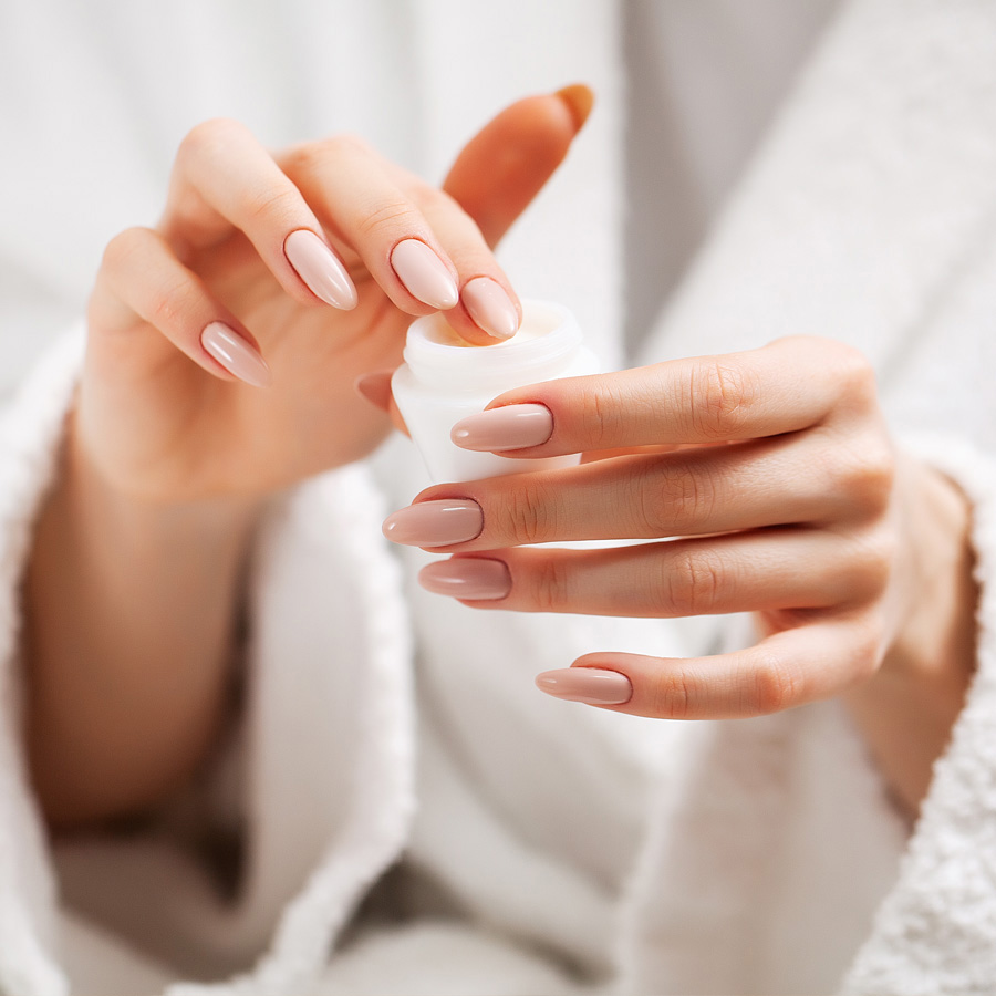 Mina Nails